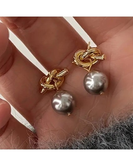 Orecchini  nodo con perla pendente