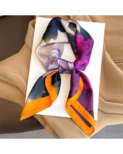 Foulard da donna fantasia floreale viola arancione quadrato