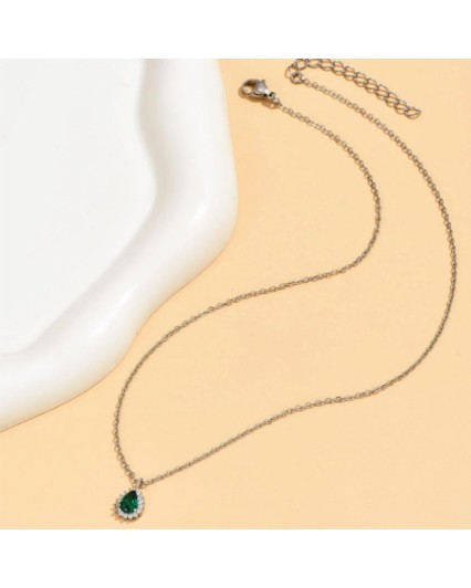 Collana donna  girocollo pendente goccia con zircone verde smeraldo